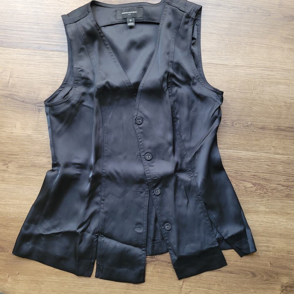 Banana Republic  sz 0 silky vest nwot